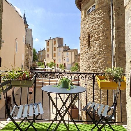Joli Appartement De Charme Renove En Centre Ville Aubenas Bagian luar foto